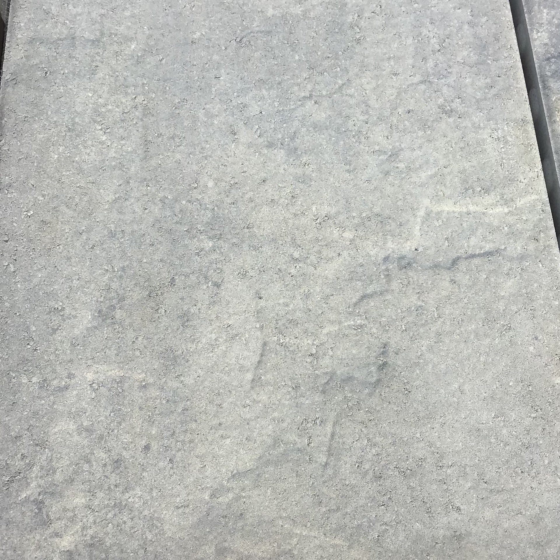 natural-square-step-stones-flagstone-multicolored-alex-pinestraw